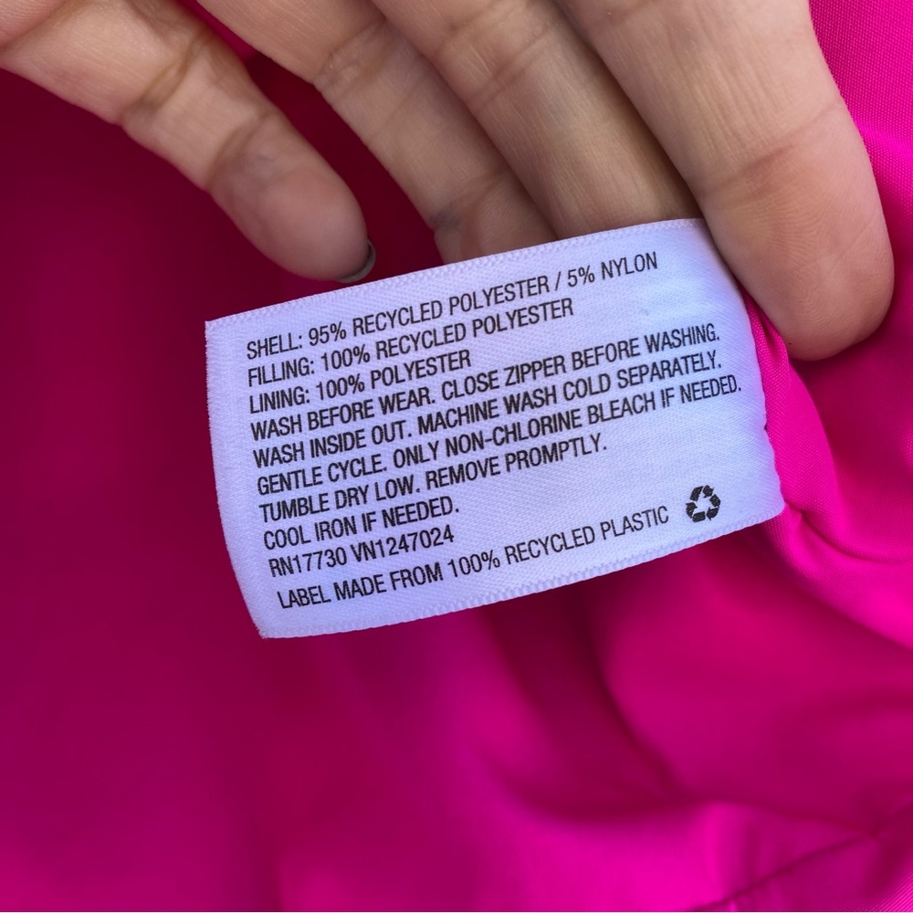 CAT & JACK Hot Pink Child’s Puffer Vest - Picture 4 of 6